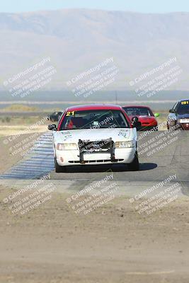 media/Sep-15-2024-Speed Ventures (Sun) [[7a54f7ed2f]]/Purple Group/Session 1 (Outside Grapevine)/